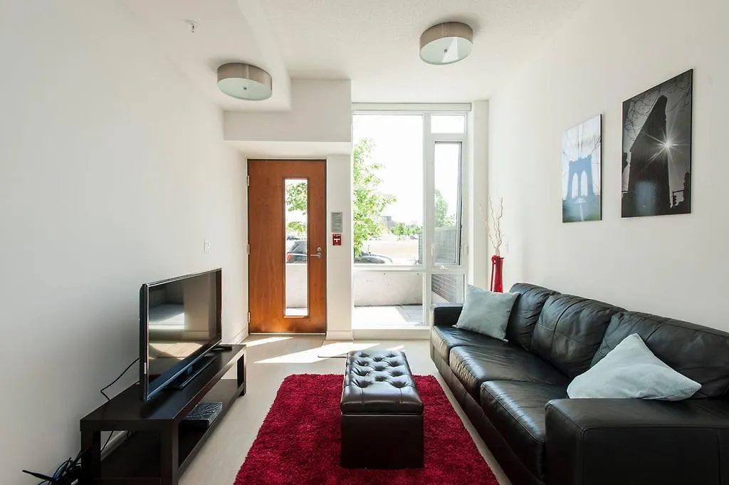 Elites Suites - One Bedroom Townhouse Condo Toronto