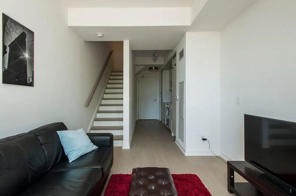 Elites Suites - One Bedroom Townhouse Condo Toronto Apartment